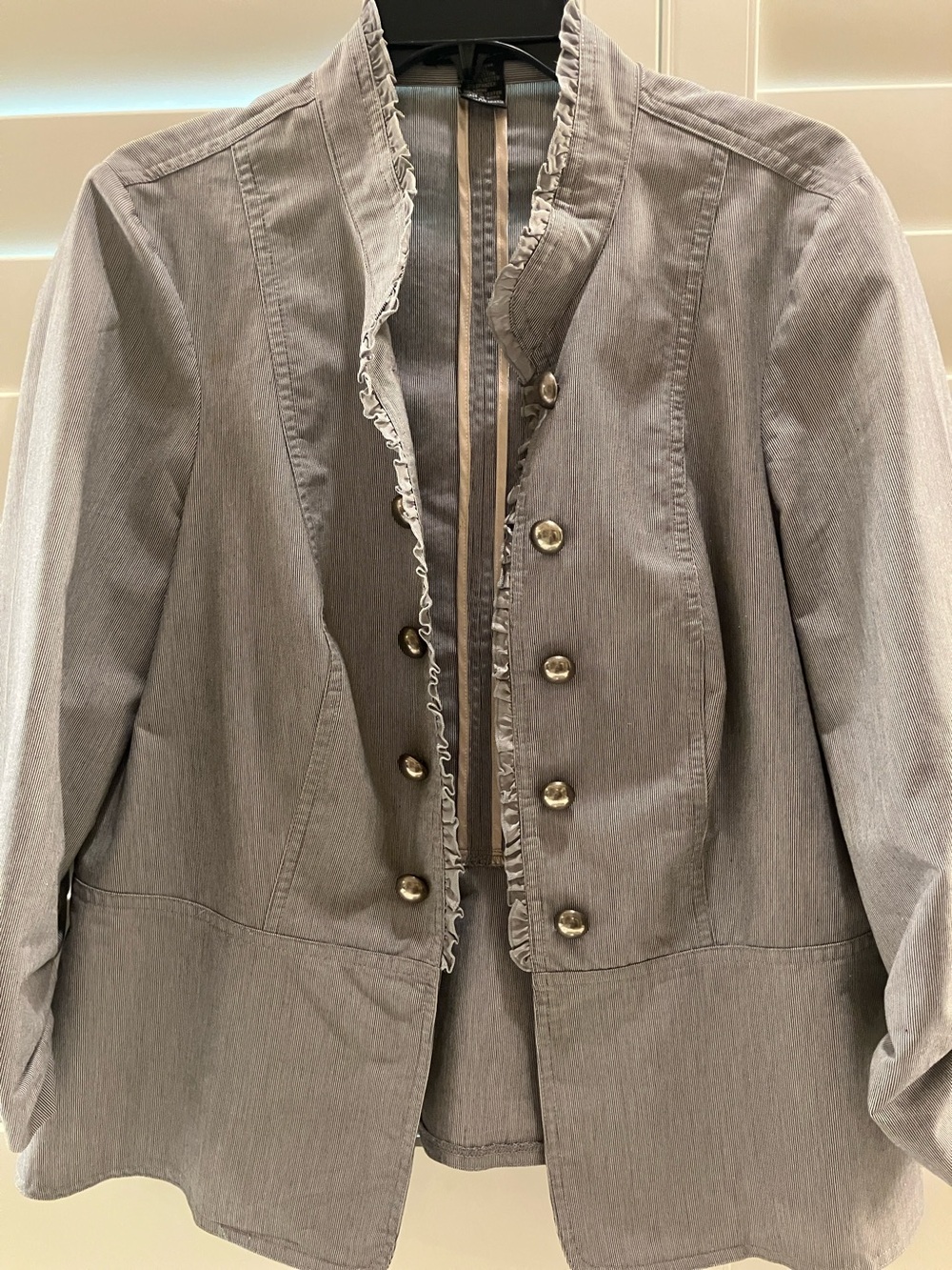 Women's Gray Ruffled Military-Style Jacket